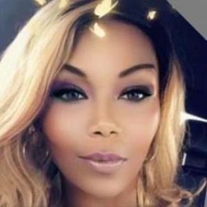 Meet your Posher, Anitra